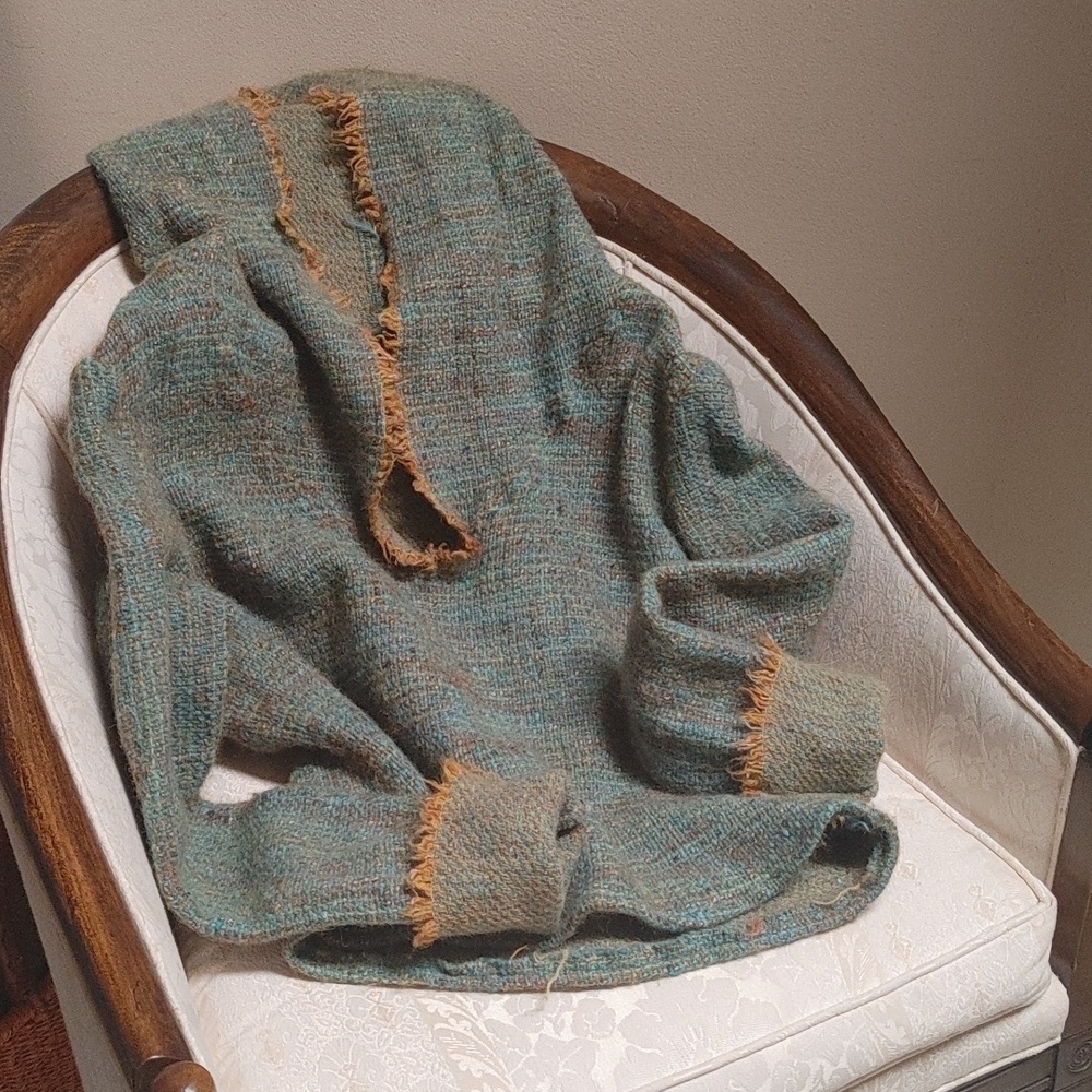OOAK Handwoven Wool Hoodie Turquoise & Gold - Picture 13 of 17